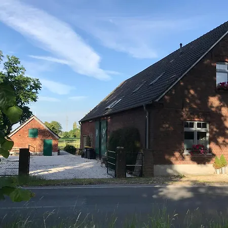 Ks Kotten Bed & Breakfast *